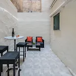Pensión Kampnar Living