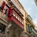 Kampnar Living