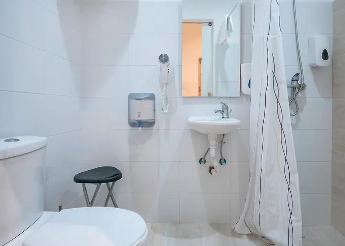 Kampnar Living Πανσιόν 3*