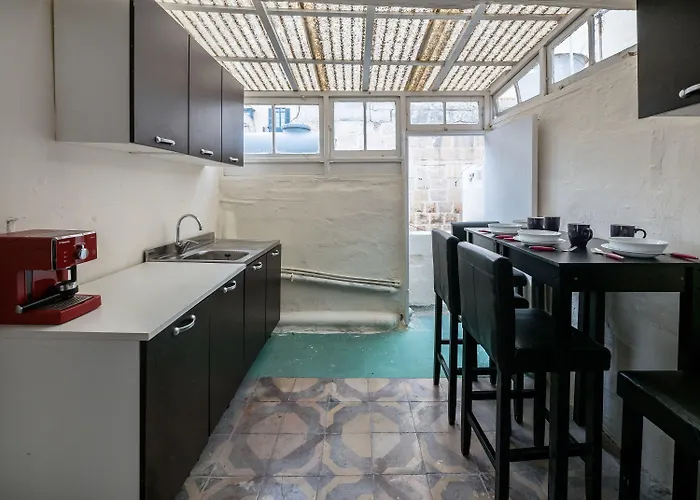 Kampnar Living Guest house Valletta