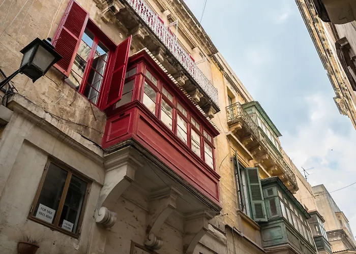 Kampnar Living 3* Valletta