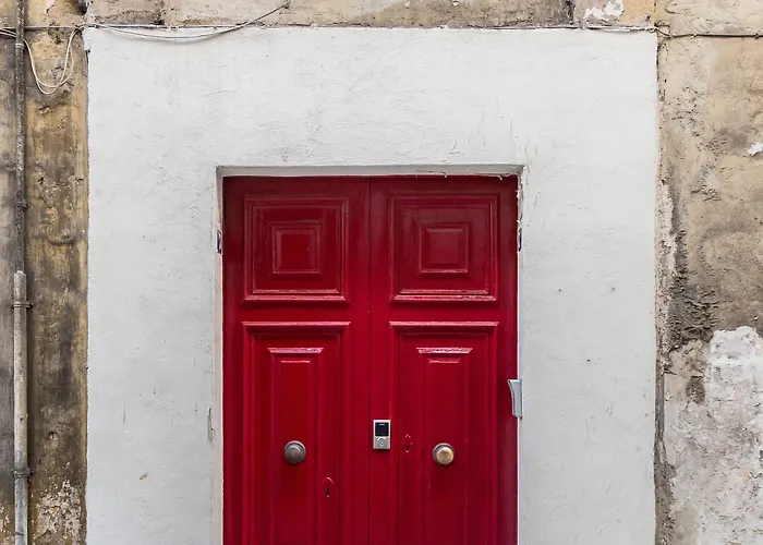 Kampnar Living Konukevi Valletta