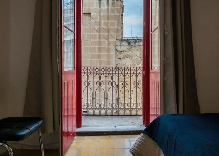 Konukevi Kampnar Living 3*