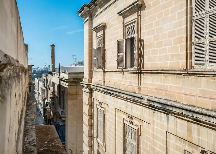 Konukevi Kampnar Living Valletta