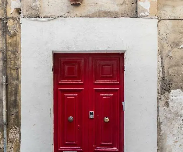 Kampnar Living 3* Valletta